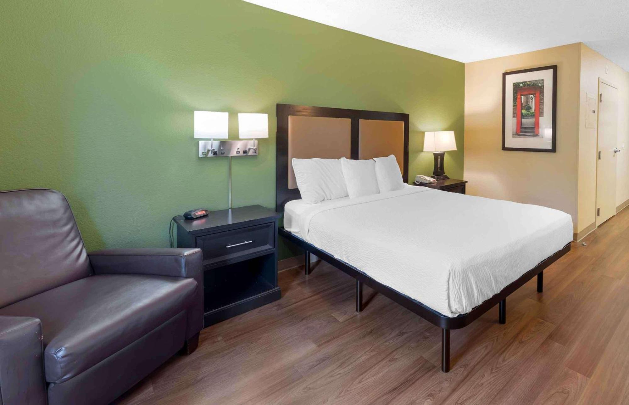 Extended Stay America Select Suites - Dallas - Las Colinas - Meadow Creek Dr Irving Bagian luar foto