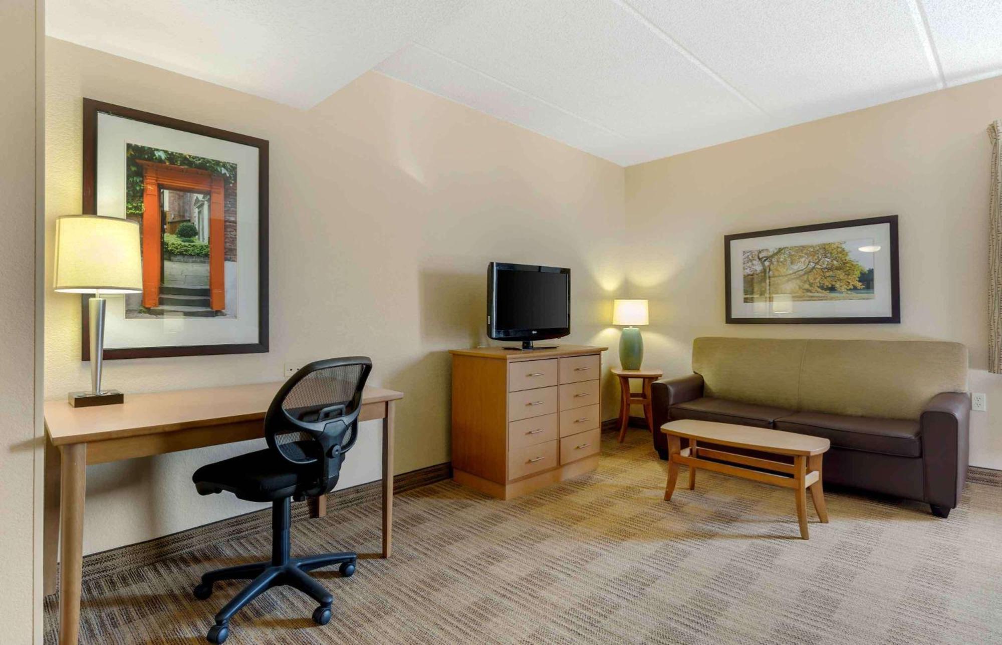 Extended Stay America Select Suites - Dallas - Las Colinas - Meadow Creek Dr Irving Bagian luar foto