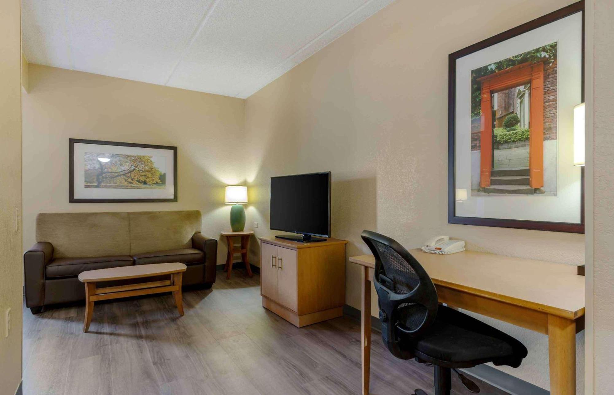 Extended Stay America Select Suites - Dallas - Las Colinas - Meadow Creek Dr Irving Bagian luar foto