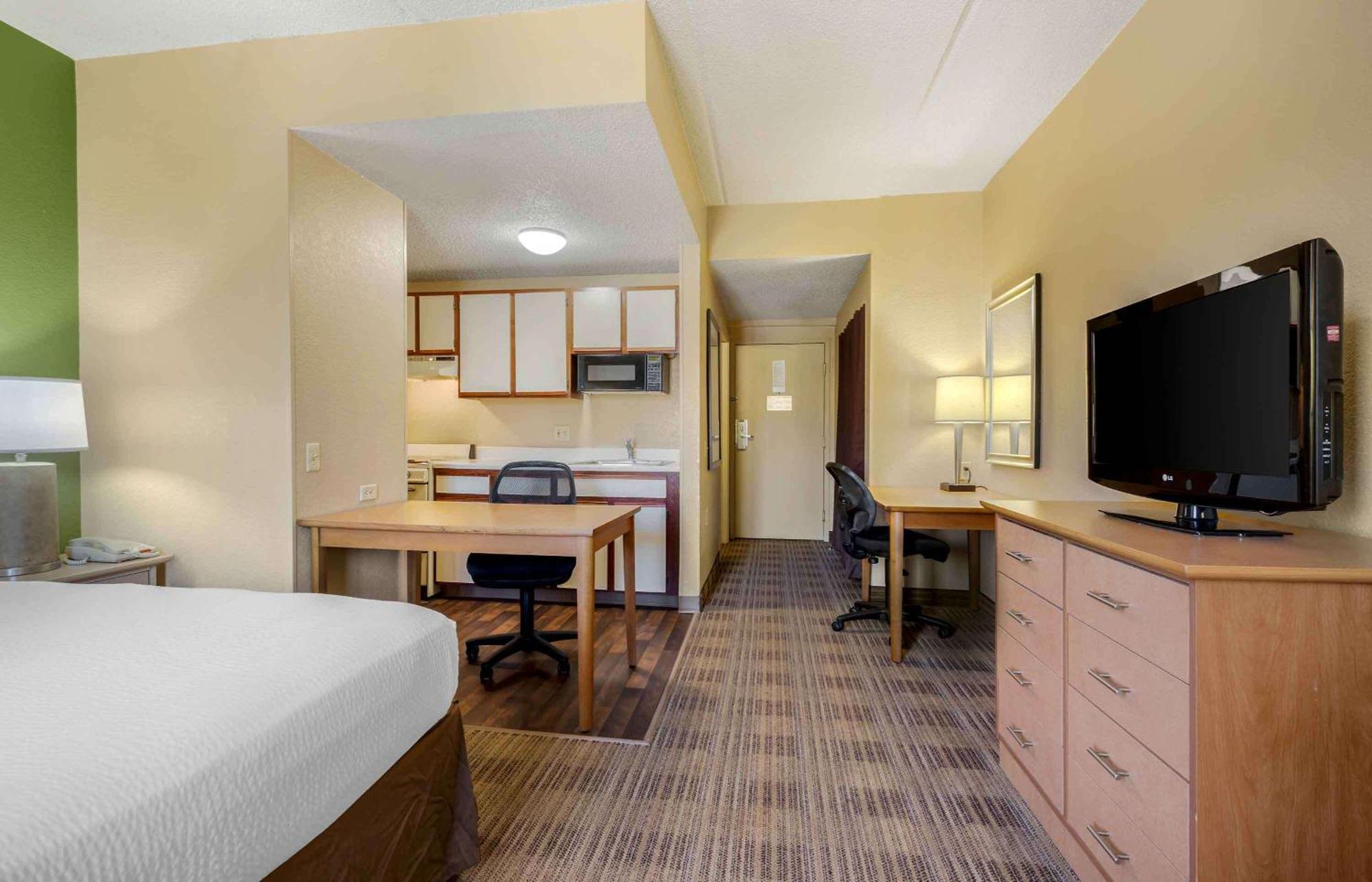 Extended Stay America Select Suites - Dallas - Las Colinas - Meadow Creek Dr Irving Bagian luar foto