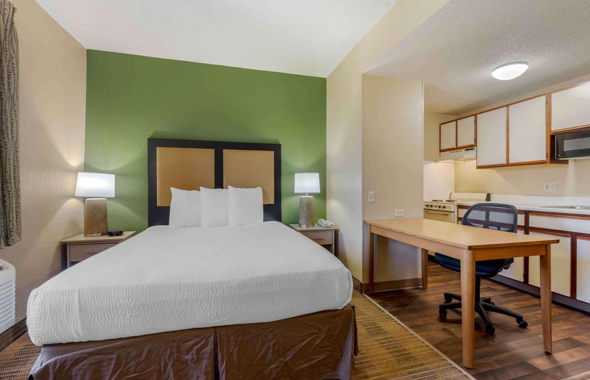 Extended Stay America Select Suites - Dallas - Las Colinas - Meadow Creek Dr Irving Bagian luar foto