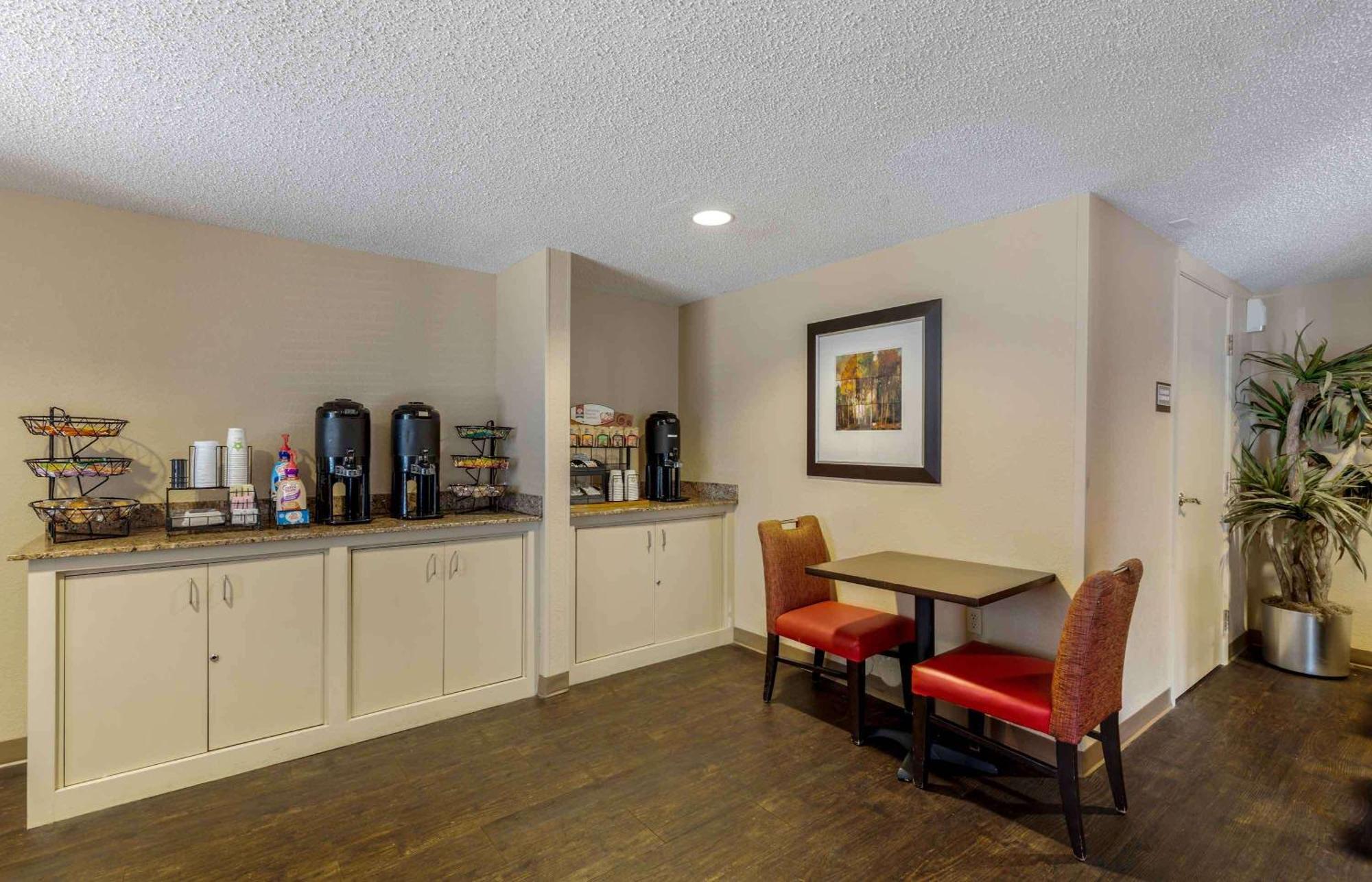 Extended Stay America Select Suites - Dallas - Las Colinas - Meadow Creek Dr Irving Bagian luar foto