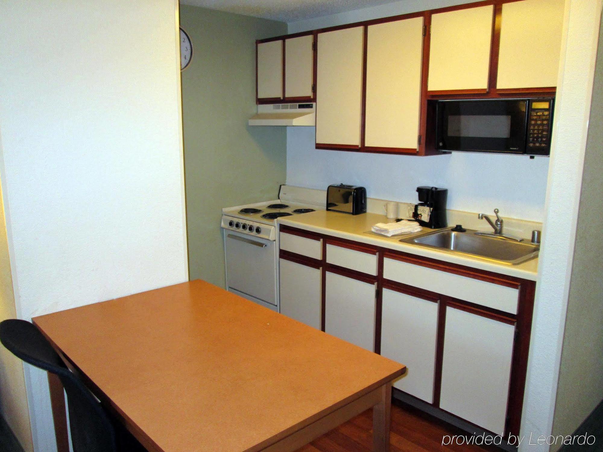 Extended Stay America Select Suites - Dallas - Las Colinas - Meadow Creek Dr Irving Bagian luar foto